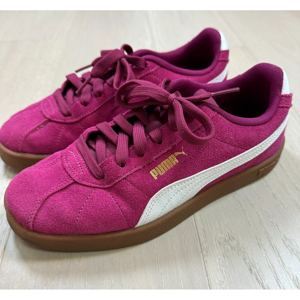 Puma Suede Sneakers Fuschia Berry Flat Sole Effortless Lace Up Women's 7.5